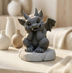 Drachen Wächter aus Steinoptik – Handgefertigte Deko Figur mit Betonplatte | Gargoyle Figur