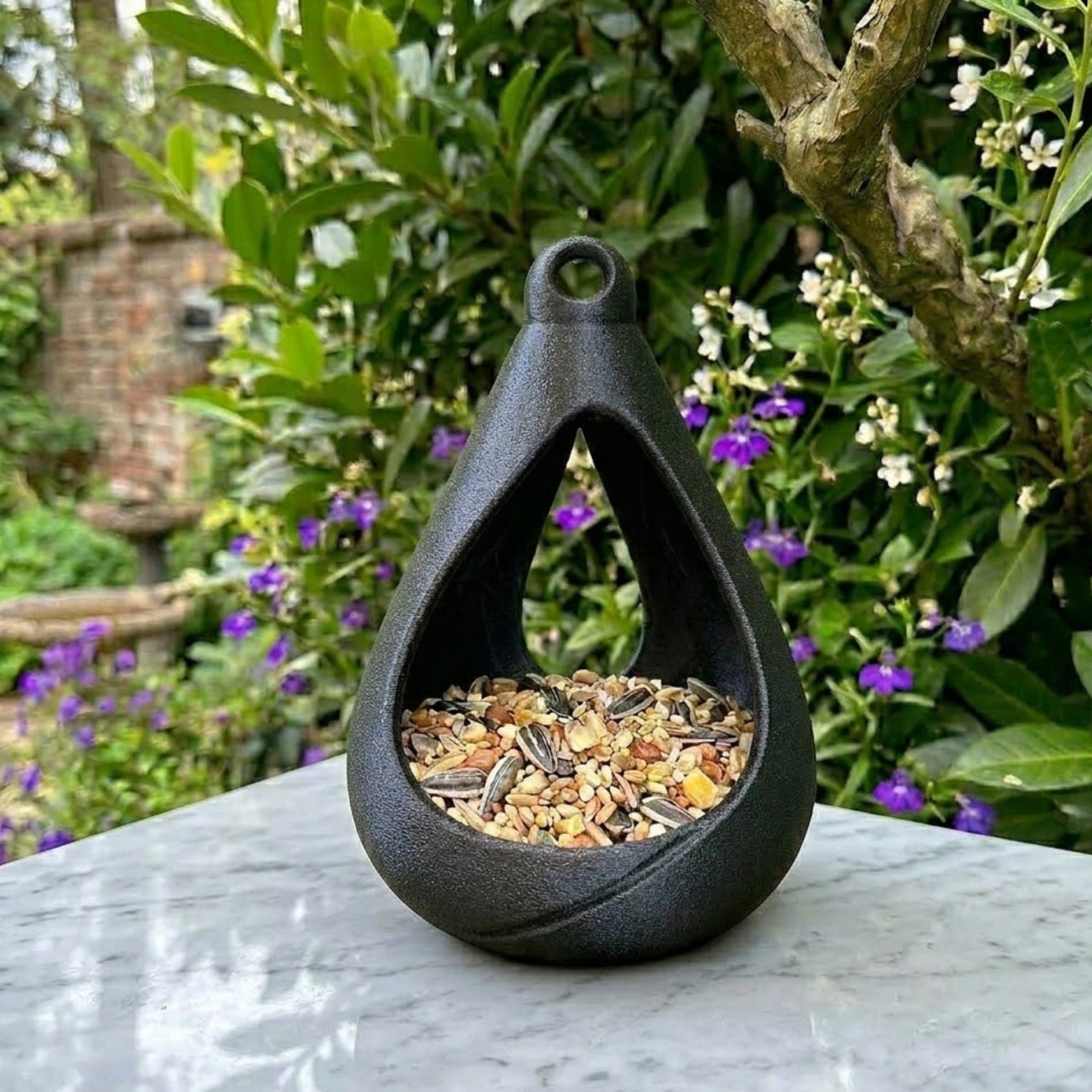Vogelhaus Futterstelle Vogelfutterstelle Vogelfutter Vogel Nisthaus – wetterfest Onyx Black