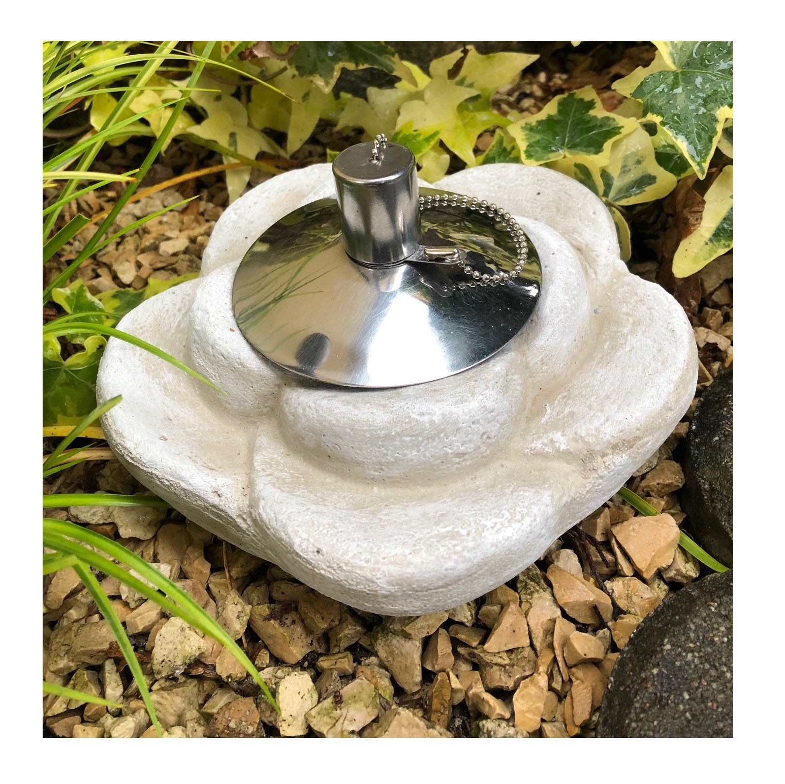 Gartenfackel Blume Ölfackel Öllampe Garten Fackel Tischlampe Steinguss mit Edelstahl Ölbehälter 85ml