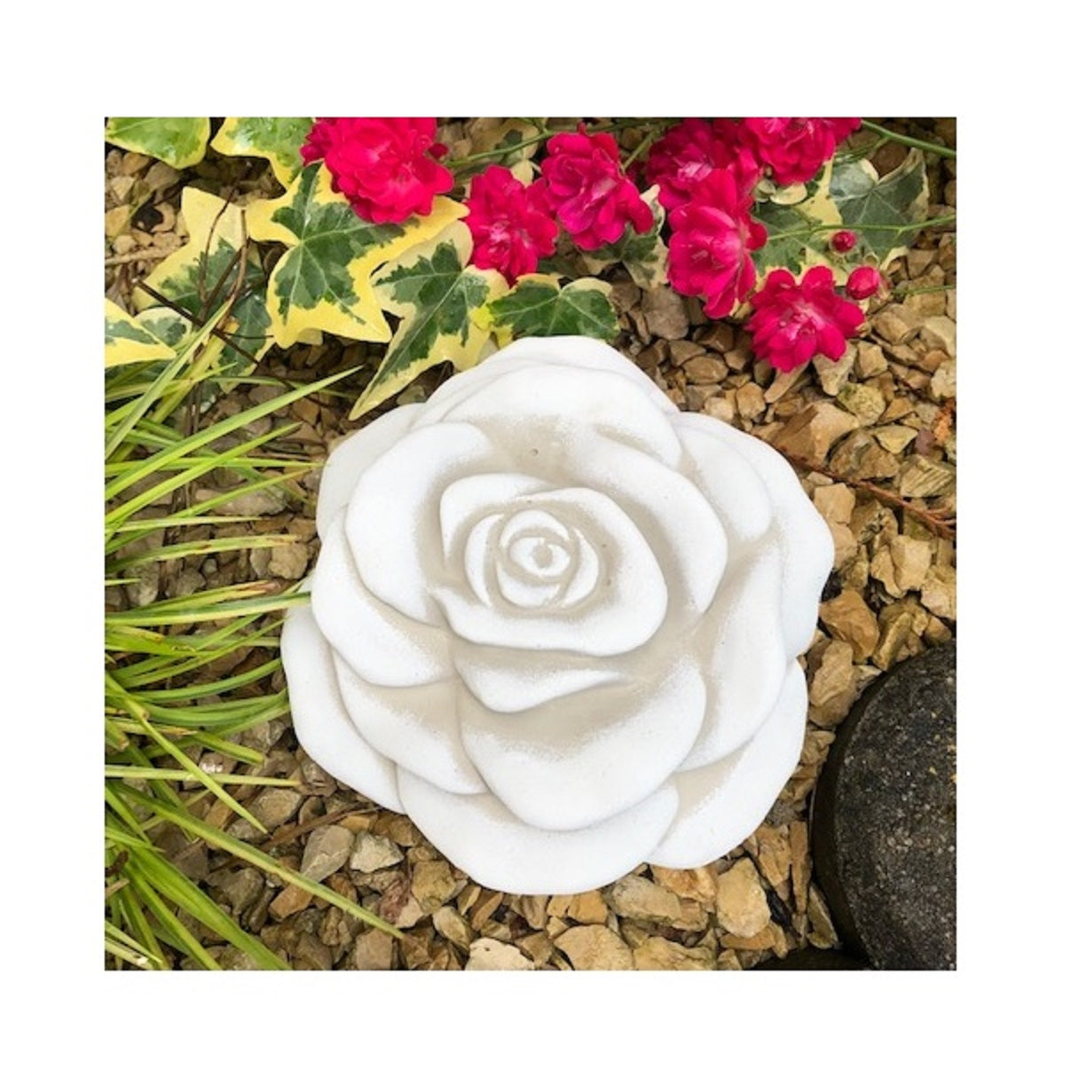XXL Stein Rose Rosenblüte Blüte Blumen Steinguss frostfest wetterfest Garten Deko weiß 15cm 1kg
