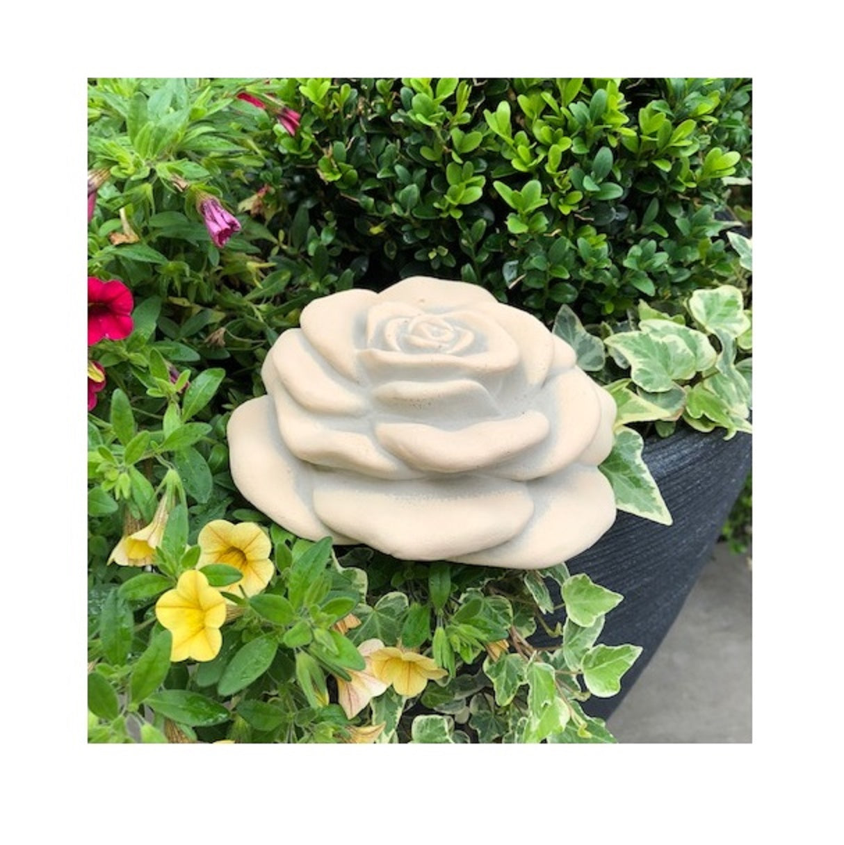 XXL Stein Rose Rosenblüte Blüte Blumen Steinguss frostfest wetterfest Garten Deko sand 15cm 1kg
